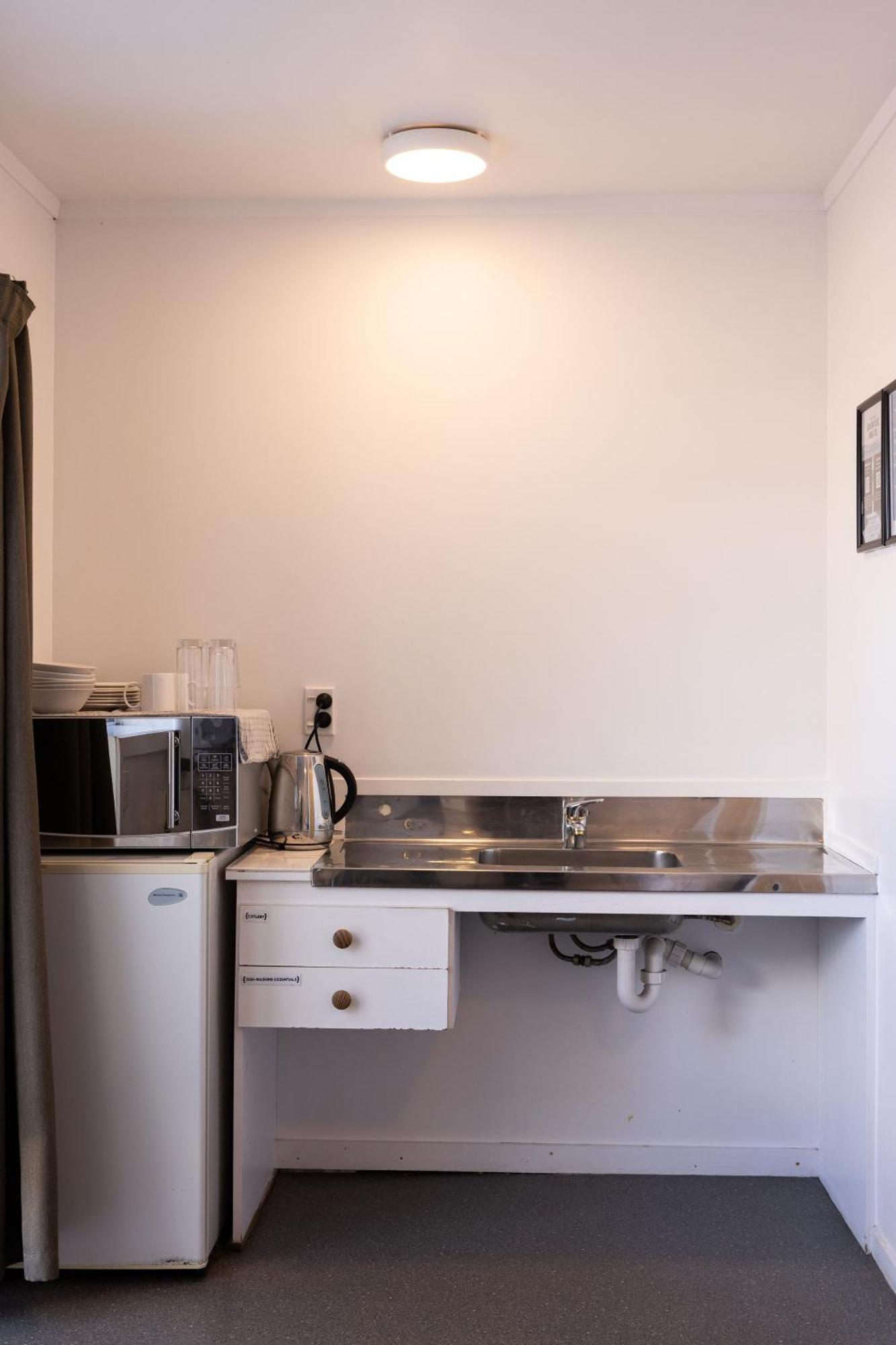 Haka House Taupo Hostel Ngoại thất bức ảnh