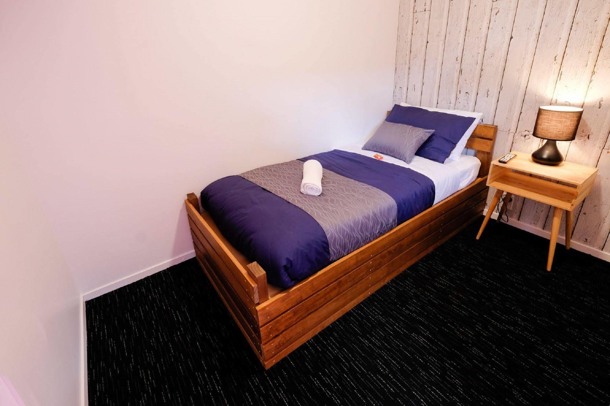 Haka House Taupo Hostel Ngoại thất bức ảnh